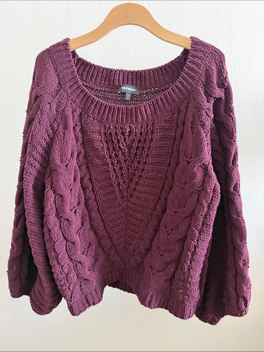 Express Women's Cable Knit Scoop Neck Sweater - Burgandy